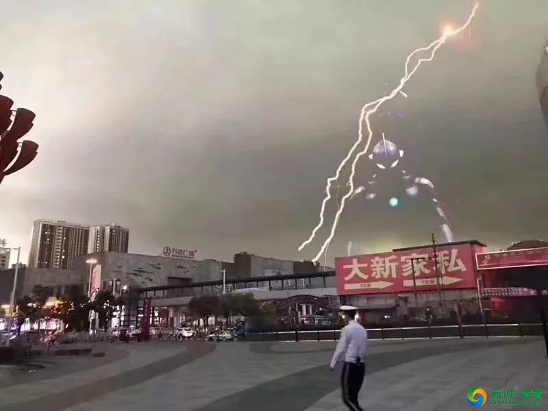 东莞第一场雷暴雨这些地方被水淹了东莞PE排水系