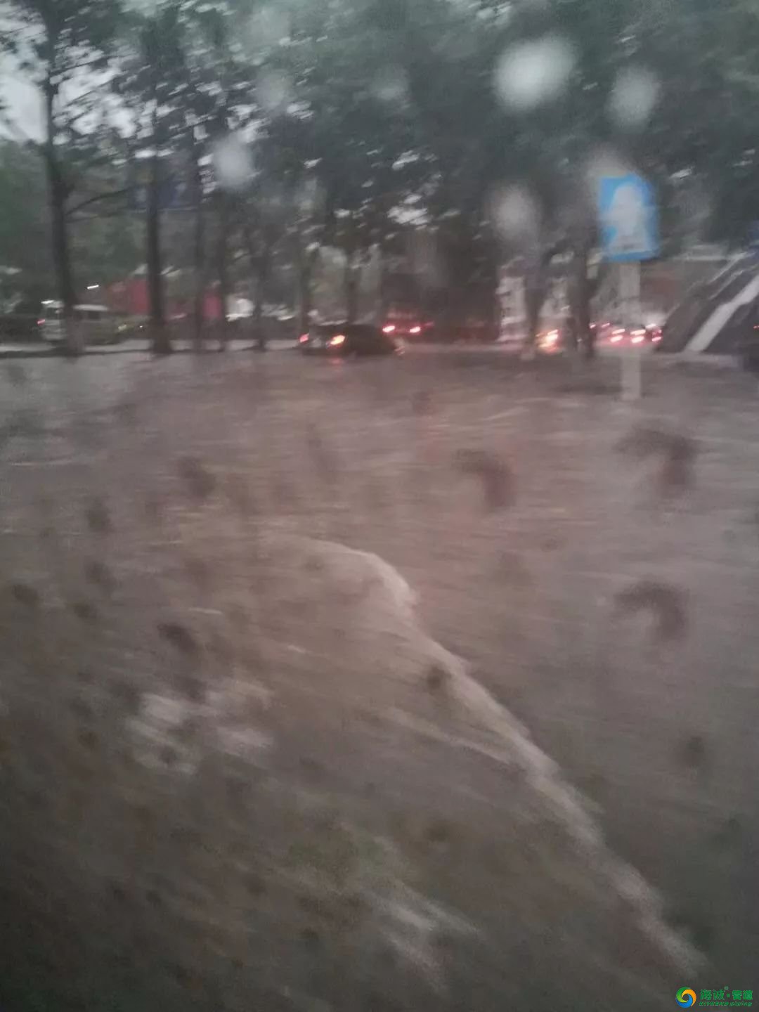 东莞第一场雷暴雨这些地方被水淹了东莞PE排水系