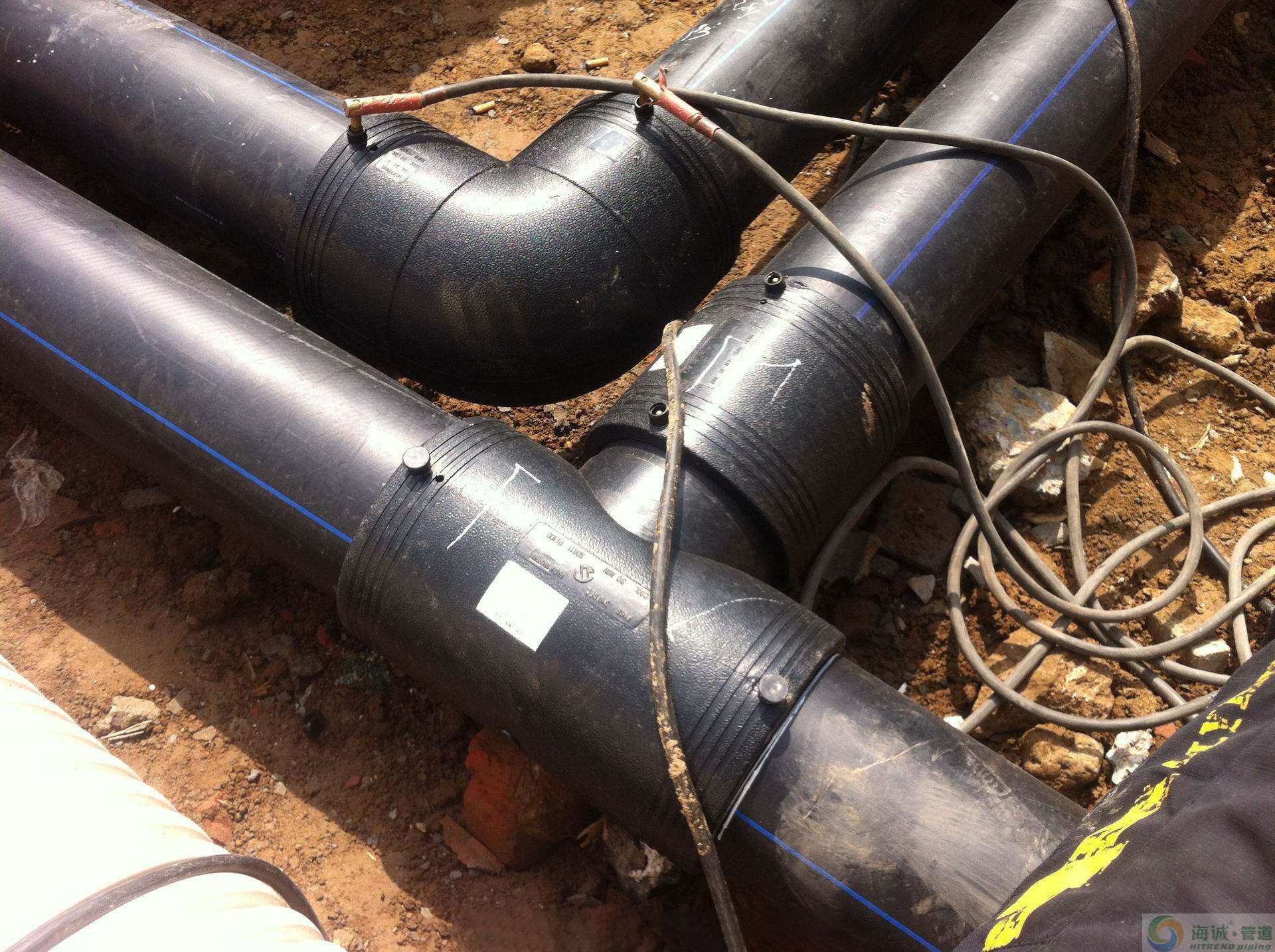 pe钢丝网骨架管在国内给水管材市场应用占据主导地位